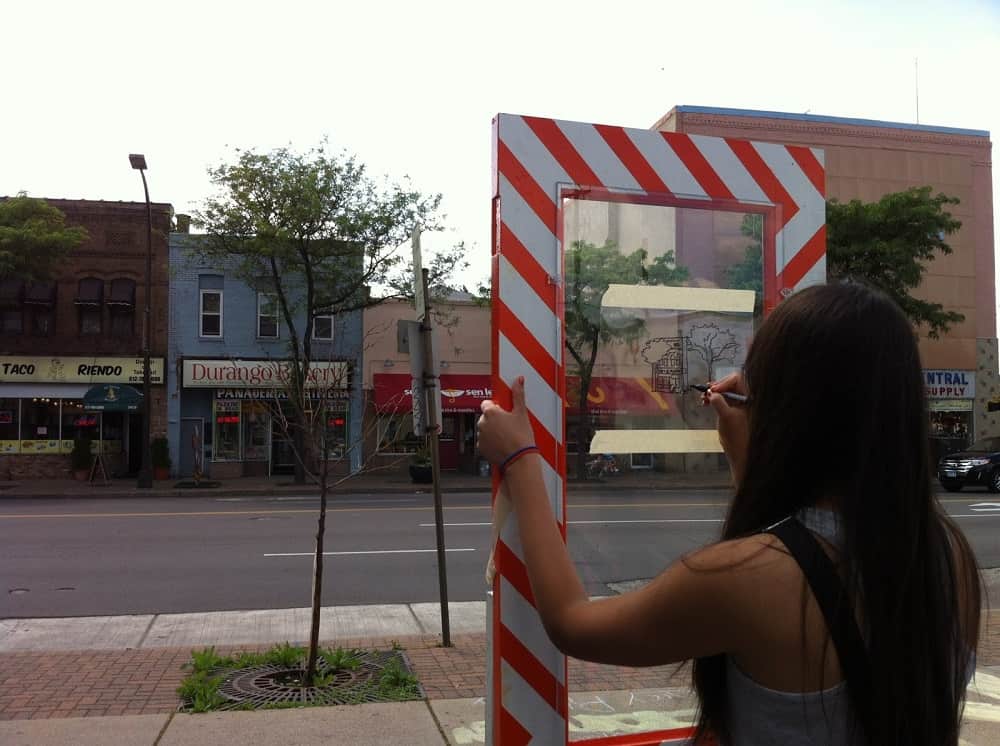 The Mobile Tracing Unit by Witt Siasoco invites people to draw outlines of local buildings and at the same time think about the buildings all around them.